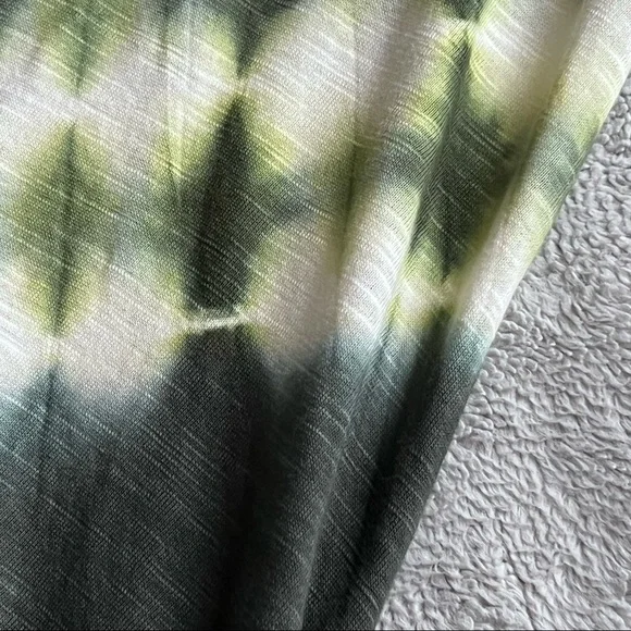 NWT LOGO By Lori Goldstein Coleigh Tunic Top Long Sleeve Cotton Green Tie Dye - Picture 7 of 13